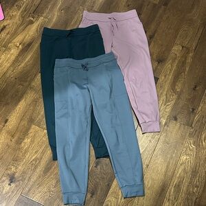 32 Degree Heat Fleece Joggers Lot Size Small